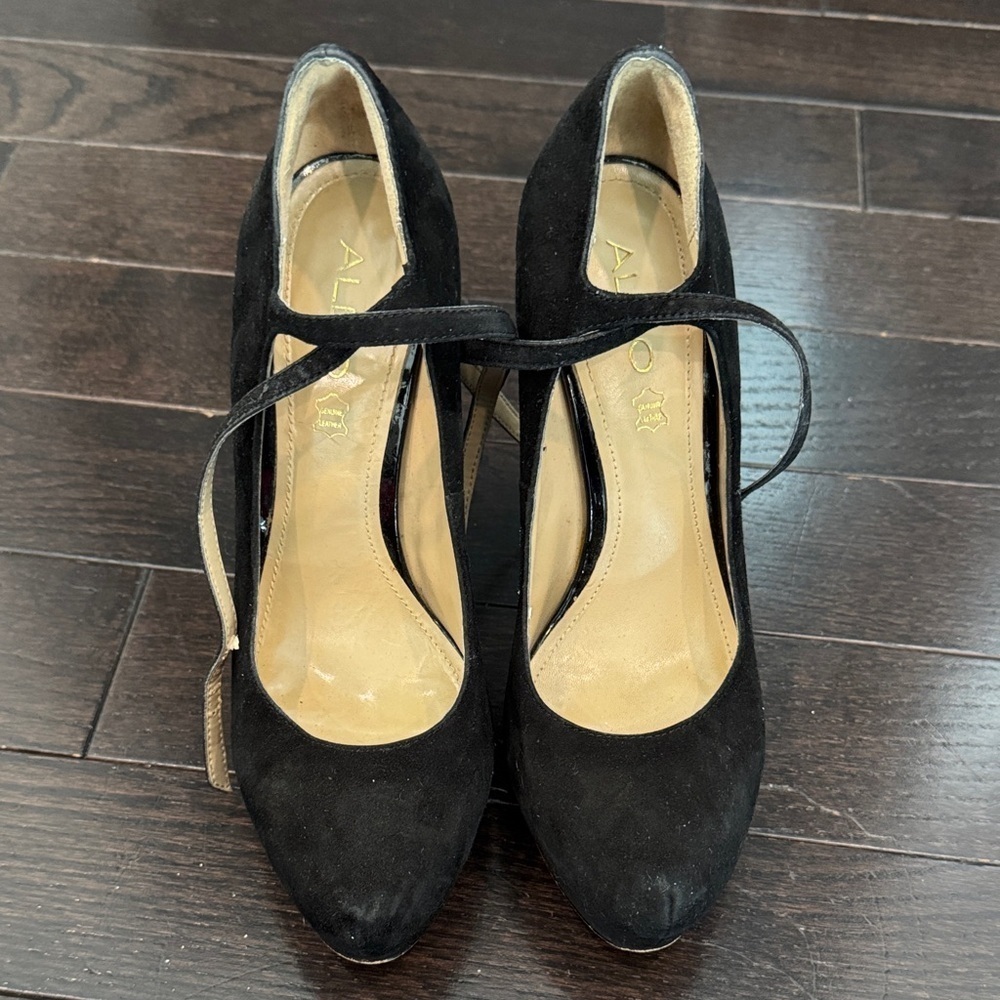 🔵 ALDO Black Suede Women's Platform Heels size 38 (8)
